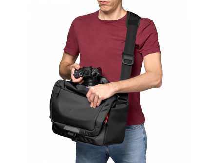 Advanced Messenger Camera Bag M III